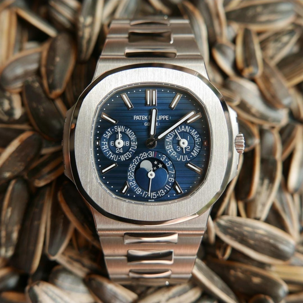 Patek Philippe Nautilus 5740/1G-001- super complex multi-functional