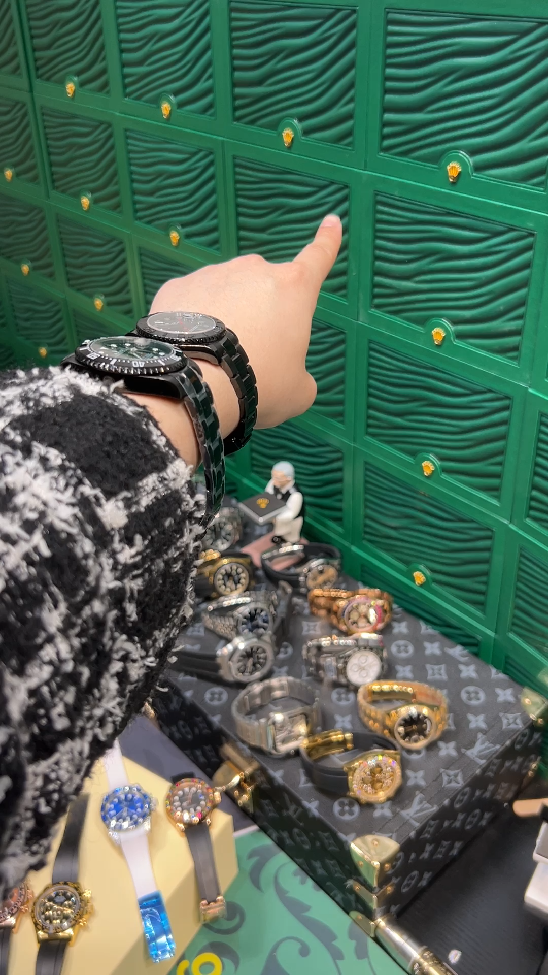 ROLEX Sea-Dweller BLAKEN MODIFY DEEPSEA RED LETTER. 43MM