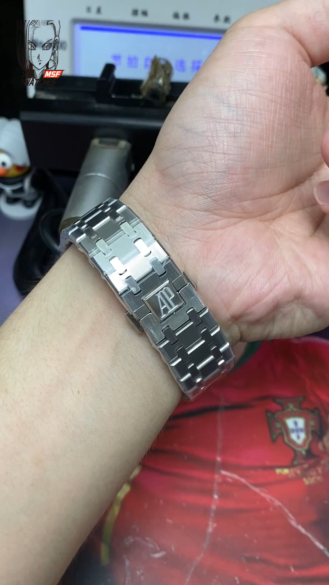 Audemars Piguet Royal Oak Offshore Series 77451ST.ZZ.1361ST.04, Blue Dial Gem-Set Bezel Mechanical Movement, 34mm Size.