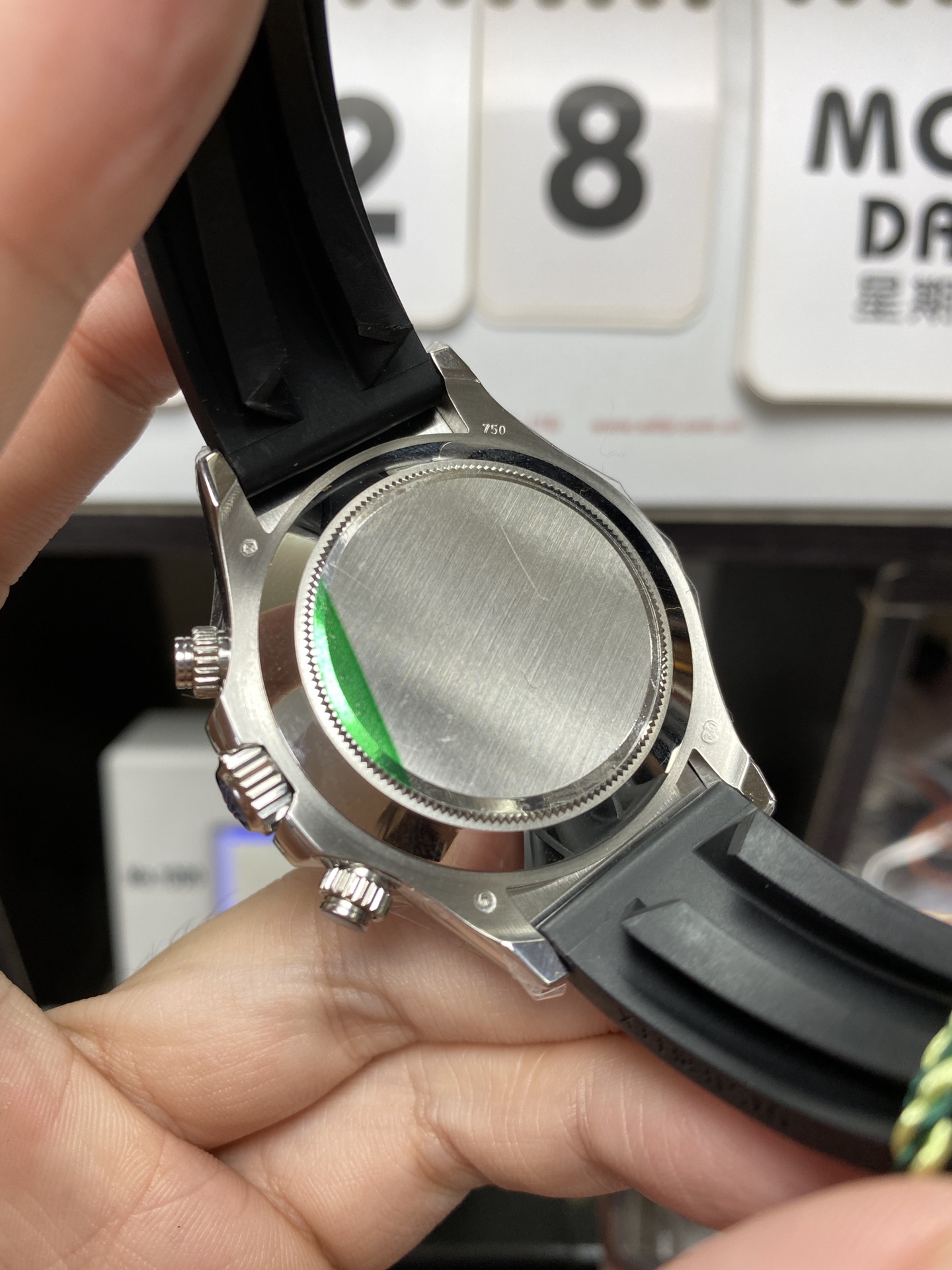 Rolex Cosmograph Daytona Series 116519ln-0024, gray dial and ceramic bezel, 40mm size.