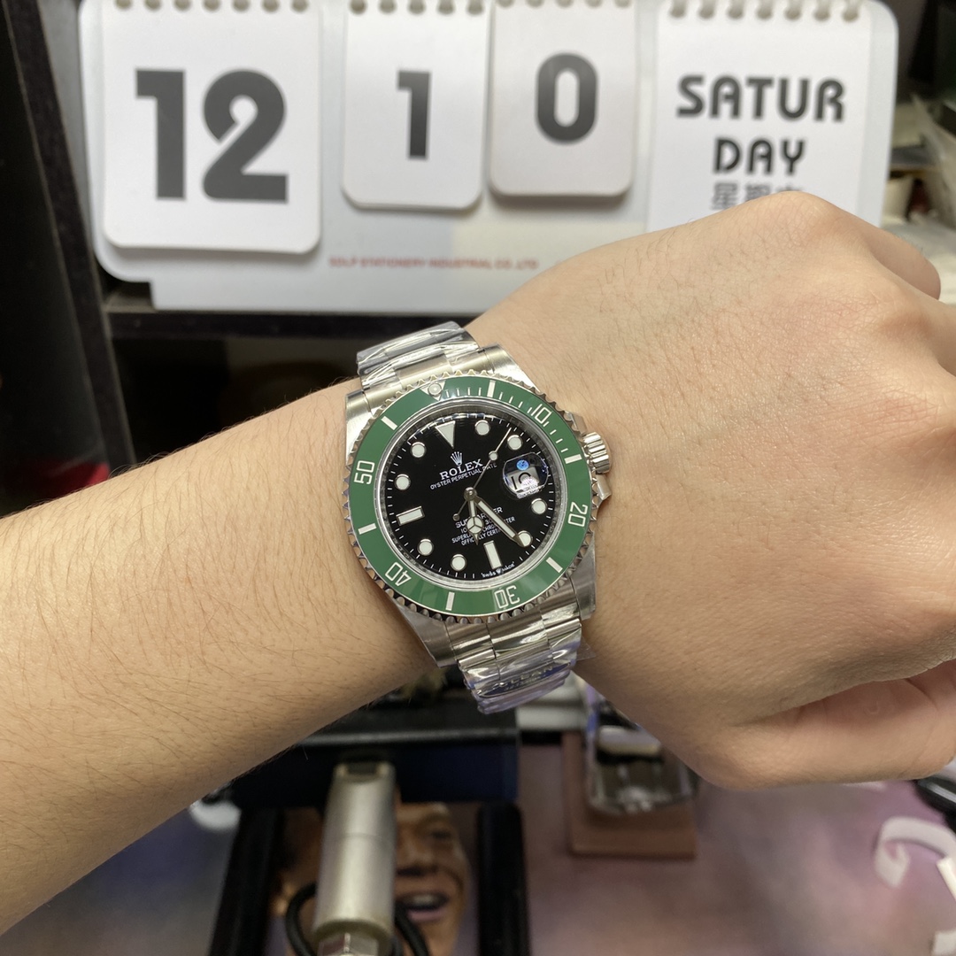 Rolex Submariner Series m126610lv-0002, New Green Hulk 