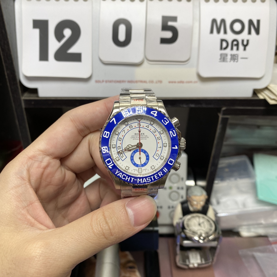 Rolex Yacht-Master series m116680-0002, Blue Ceramic Bezel White Dial Steel Bracelet, Chronograph function, 44mm Size.