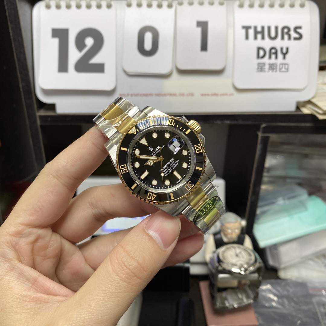 Rolex Submariner Series 116613LN-0001, Two-Tone Black Submariner, 40mm size.