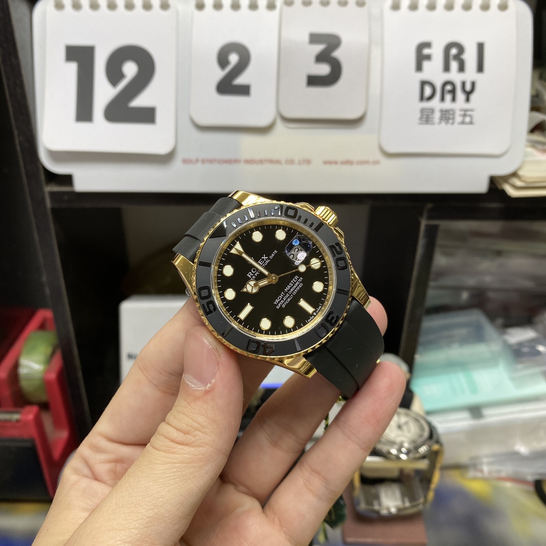 Rolex Yacht-Master series M226658-0001, Collection Platinum Yacht, 42mm size.