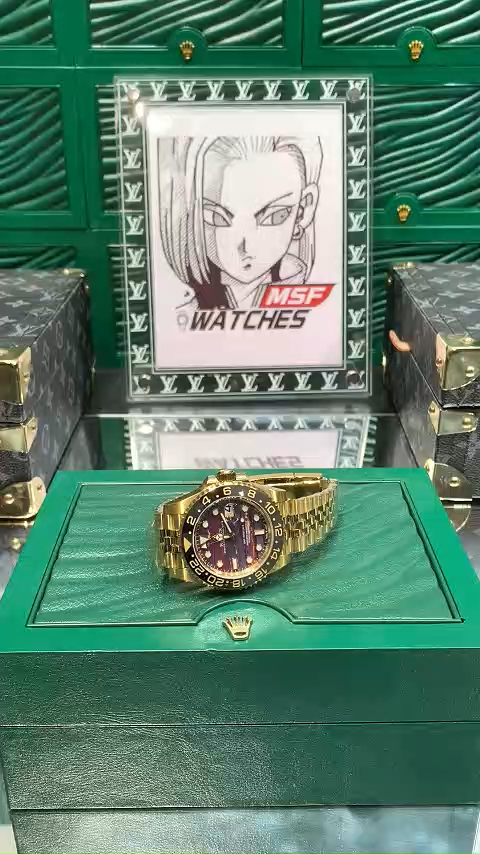 Rolex GMT-Master II (Ref. 126718GRNR-0002) 40mm