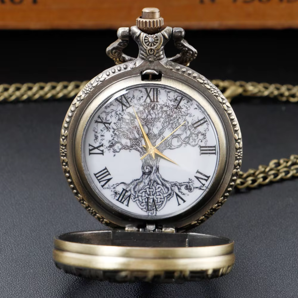 Men Women Quartz Pocket Watches Fashion Steampunk Pocket Watch Unisex Skull Design Luxury Retro Pocket Watch